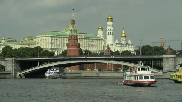 06.08.2016 Moskau. Blick auf den Kreml und das Stadtzentrum. — Stockvideo