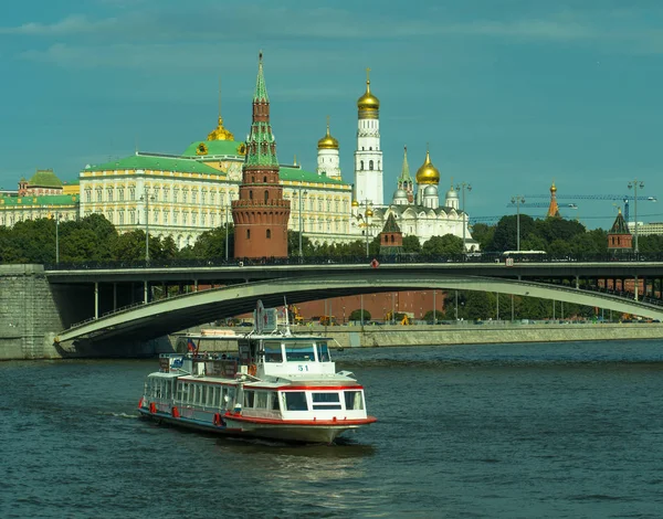 29.08.2016 Moskova. Moskova Nehri üzerinde gezinti. — Stok fotoğraf