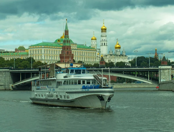 31.08.2016 Moskova. Kremlin ve kent merkezinin görünümü. — Stok fotoğraf