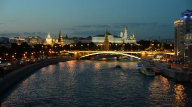 Akşam Moskova. Kremlin ve kent merkezinin görünümü.