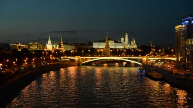 Akşam Moskova. Kremlin ve kent merkezinin görünümü.