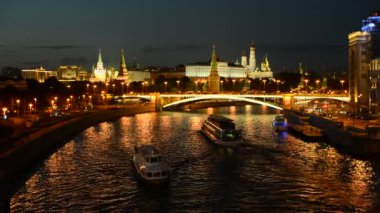 Akşam Moskova. Kremlin ve kent merkezinin görünümü.