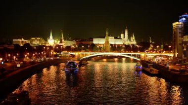 Akşam Moskova. Kremlin ve kent merkezinin görünümü.