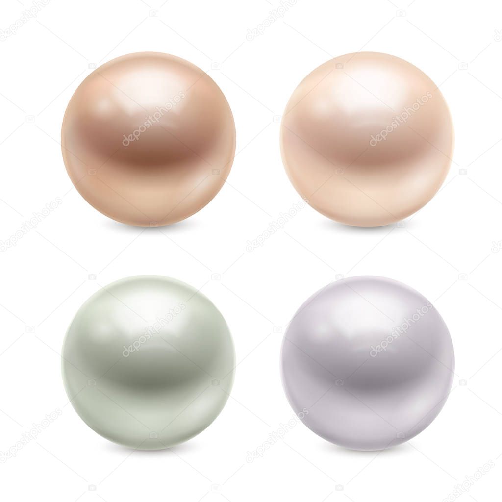 Realistic Pearls Set