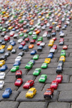 Oyuncak arabalar trafik sıkışıklığı