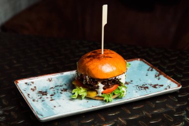 Taze lezzetli hamburger..