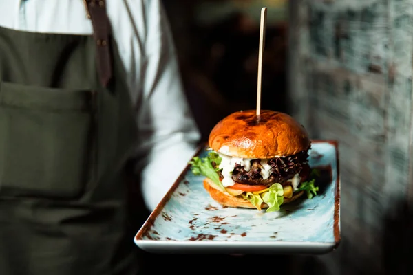 Taze lezzetli hamburger..