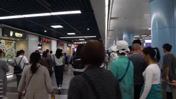 Guangzhou China November 2019 Subway Station Tiyu Xily Transition Subway — Stock Video