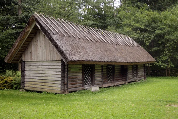 Historic rural wood Baltic farm in Estonia — Stock Photo, Image