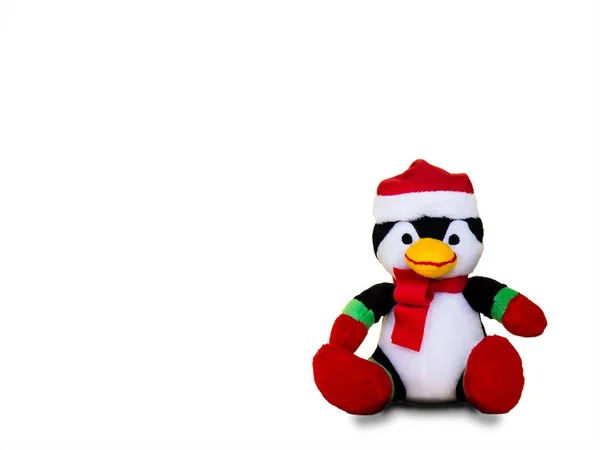 Weihnachten Pinguin Spielzeug isoliert auf weiß — Stockfoto