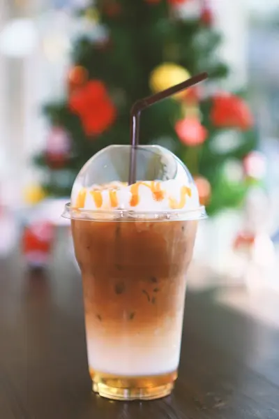 Café helado de caramelo —  Fotos de Stock