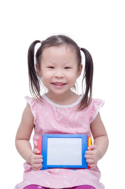 üzerinde beyaz holding yönetim kurulu ve gülümsüyor kız