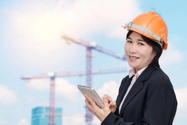Senior inženýr žena na staveništi — Stock fotografie