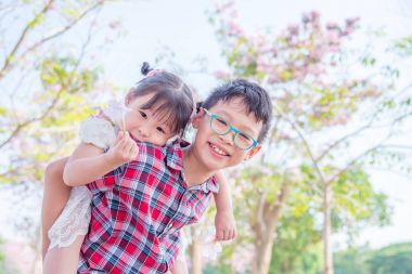 Park mutlu kardeşler