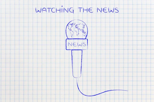 Мікрофон зі світовою картою, концепцією висвітлення новин та заголовків — стокове фото
