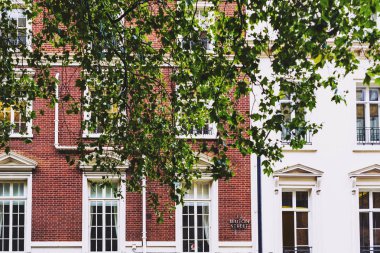 güzel binalar mimari Mayfai Londra şehir merkezinde