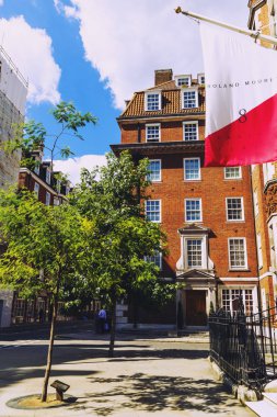 Londra şehir merkezine yakın Grosvenor Squar sokaklarında detay