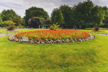 St. Stephen's Green Park Dublin şehir merkezinde