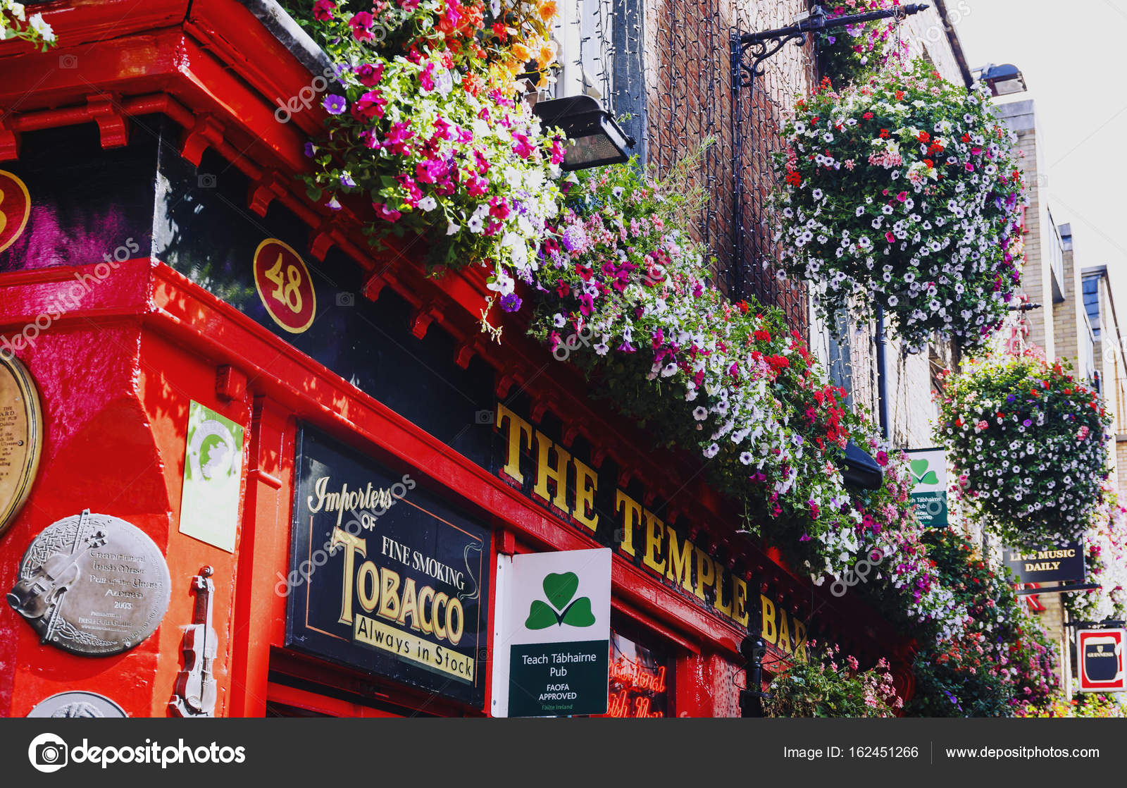 The Irish Pub Of Temple Bar In The District Named After It In Du Stock Editorial Photo C Faithie 162451266