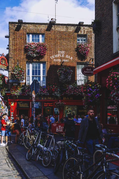 Irlandzki pub Temple Bar w dzielnicy o nazwie po to w Du — Zdjęcie stockowe