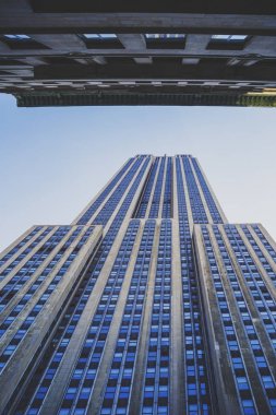 Sağdan perspektif Empire State Binası fırladı