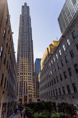 Rockefeller Center ve onun yeşil alan kanal Ga görünümü
