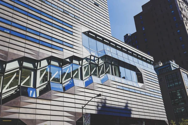 The New School's University Center's building architecture in Ma — Stock Photo, Image