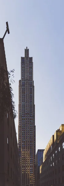 Detail of the street surrounding the Rockefeller Center in Manha — Stock Photo, Image