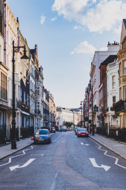 Mayfair, bir afflu içinde tarihi binalar ile güzel sokaklar