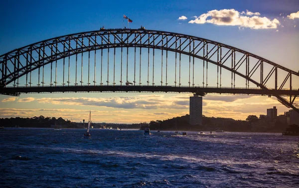 La baie de Sydney vue depuis le ferry avec le célèbre port — Photo