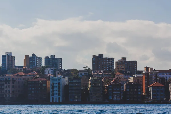 Kilátás az egyik Sydney Harbour gyönyörű öblök — Stock Fotó
