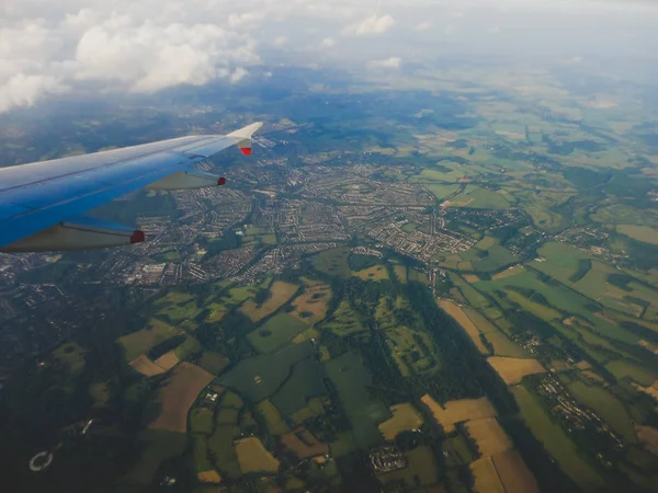 Greater London üzerinden pencere koltuk uçak görünüm — Stok fotoğraf