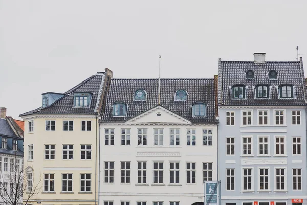 Arkitektur och byggnader av gatorna i Copenhagen skisserande — Stockfoto