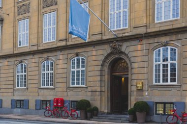 Copenhagen, Danimarka - 11 Mart 2018: Mimari ve detaylarını Nobis Hotel Copenhagen şehir merkezinde