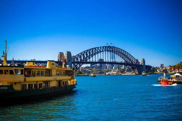 Vue du port de Sydney et de la zone Circular Quay avec l'icône — Photo