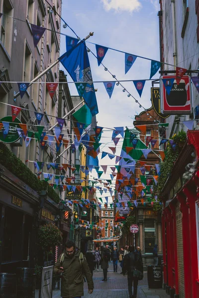 View of Dame Lane in Dublin city centre a traditional street wit — Stock Photo, Image