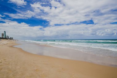 plaj ve peyzaj Surfers Paradise Gold Coast