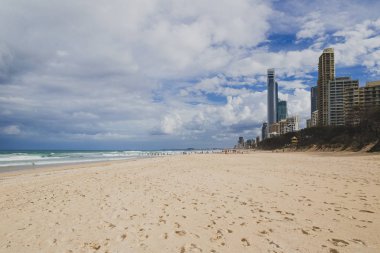 plaj ve peyzaj Surfers Paradise Gold Coast