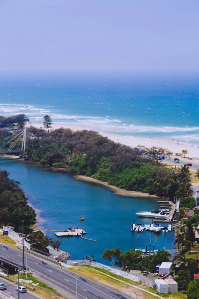 Detalle de la costa de Surfers Paradise, Costa de Oro en Queensland — Foto de Stock