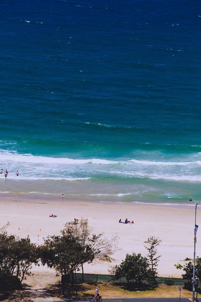 Linia brzegowa wszystko Surfers Paradise-Gold Coast w Queensland — Zdjęcie stockowe