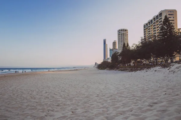 A strand és a táj, Surfers Paradise, a Gold Coast — Stock Fotó