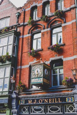 İrlandalı pub binalar ve Mimarlık Dublin şehir merkezi bir