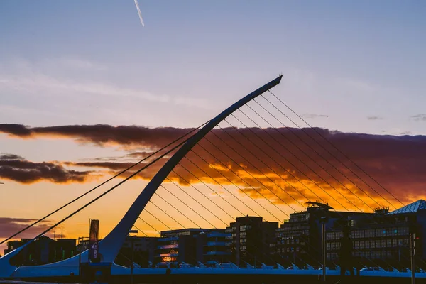 Dublin Irlandia Maja 2018 Zachód Słońca Nad Rzeką Liffey Hotel — Zdjęcie stockowe