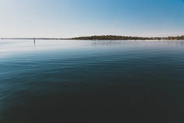 View of the Swan River and surrounding coastline from the water — 스톡 사진