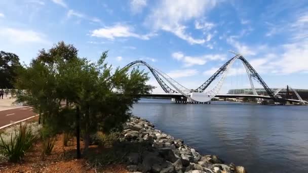 Perth Australia Diciembre 2019 Vista Del Puente Matagarup Sobre Río — Vídeo de stock