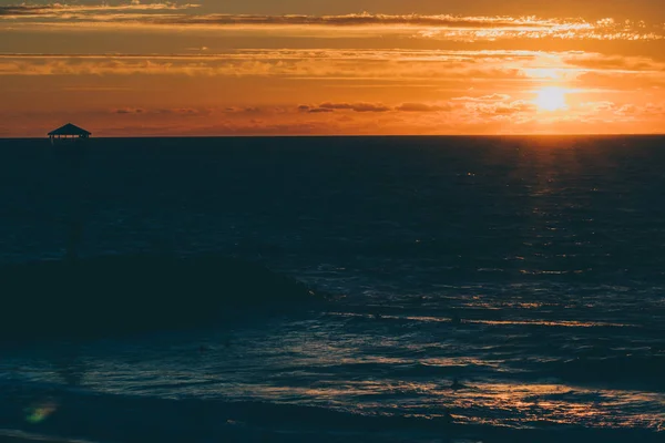 Pohled na západ slunce nad Indickým oceánem na City Beach, jeden z — Stock fotografie
