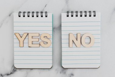 Bir seçim yapmak ve şüphelerle yüzleşmek, karşıt not defterleri evet