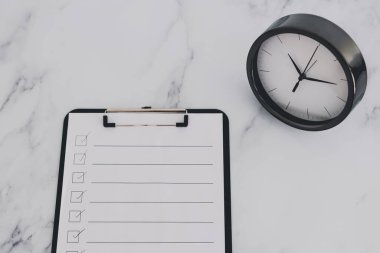 Verimlilik ve son teslim tarihleri, panoya yazılacak listenin yanında büyük 