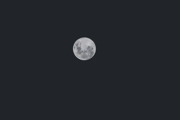 Telephoto Shot Full Super Moon Night Sky Gently Faded Tones — Stok Foto