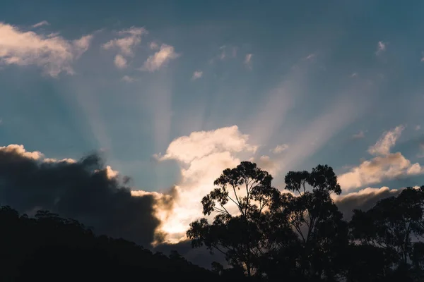 Hobart Tasmania Mayıs 2020 Kunanyi Üzerindeki Yoğun Güneş Işınları Işık — Stok fotoğraf